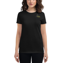 Load image into Gallery viewer, Women&#39;s Black Highlight T-Shirt

