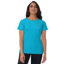 Load image into Gallery viewer, Women&#39;s Blue Highlight T-Shirt
